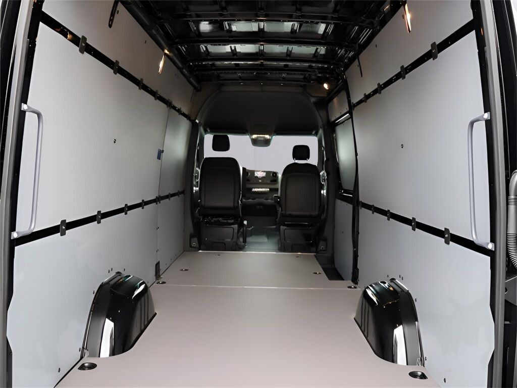 2024 Mercedes-Benz Sprinter 2500 Cargo 170 WB San Clemente CA