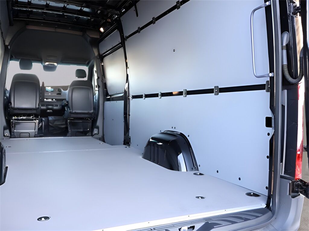 2024 Mercedes-Benz Sprinter 2500 Cargo 170 WB San Clemente CA