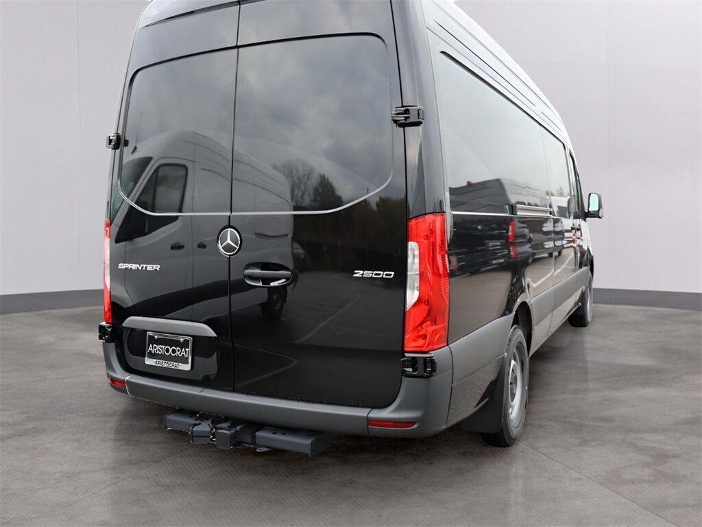 2024 Mercedes-Benz Sprinter 2500 Cargo 170 WB San Clemente CA