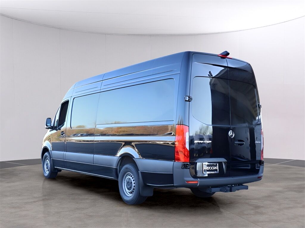 2024 Mercedes-Benz Sprinter 2500 Cargo 170 WB San Clemente CA