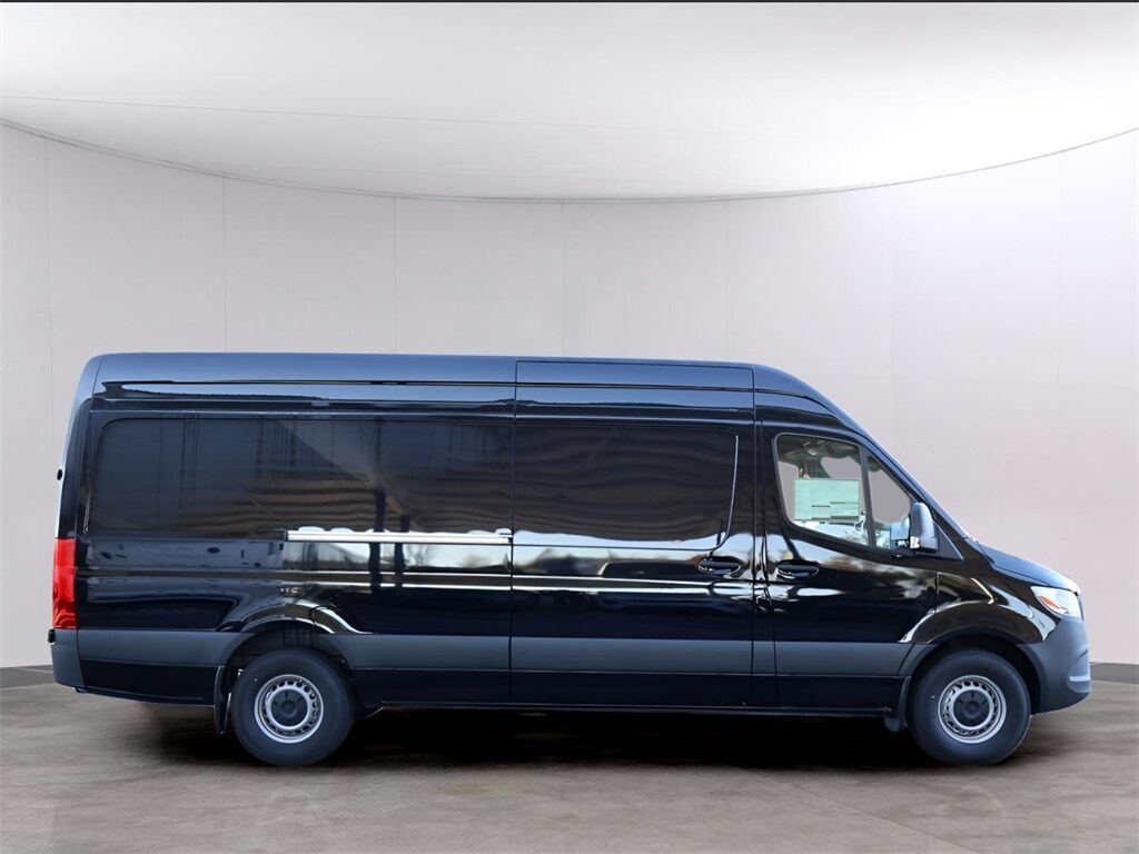 2024 Mercedes-Benz Sprinter 2500 Cargo 170 WB San Clemente CA