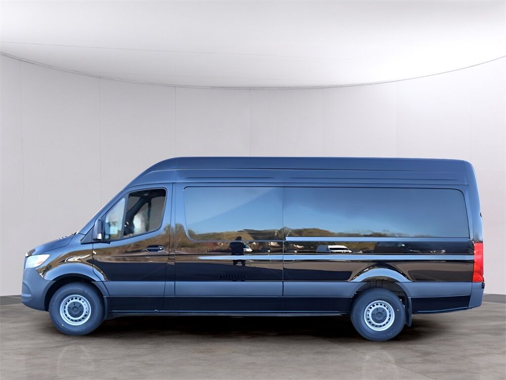 2024 Mercedes-Benz Sprinter 2500 Cargo 170 WB San Clemente CA