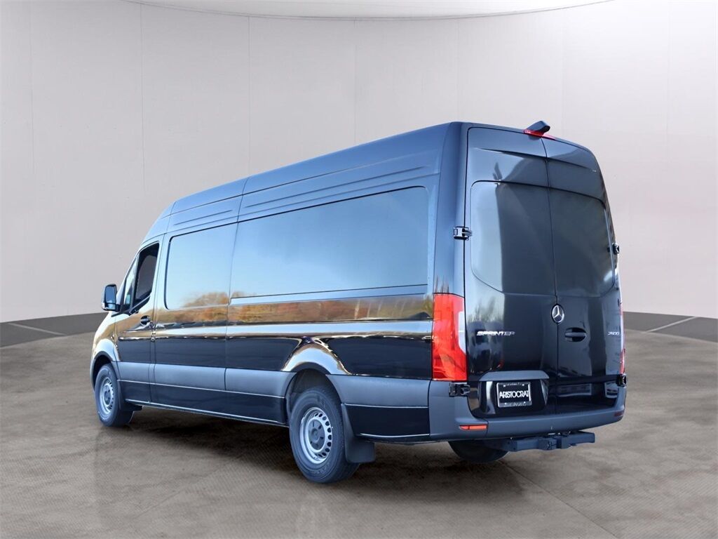 2024 Mercedes-Benz Sprinter 2500 Cargo 170 WB San Clemente CA