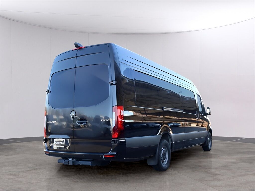 2024 Mercedes-Benz Sprinter 2500 Cargo 170 WB San Clemente CA