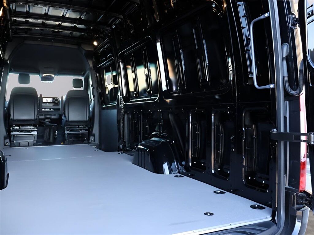 2024 Mercedes-Benz Sprinter 2500 Cargo 170 WB San Clemente CA