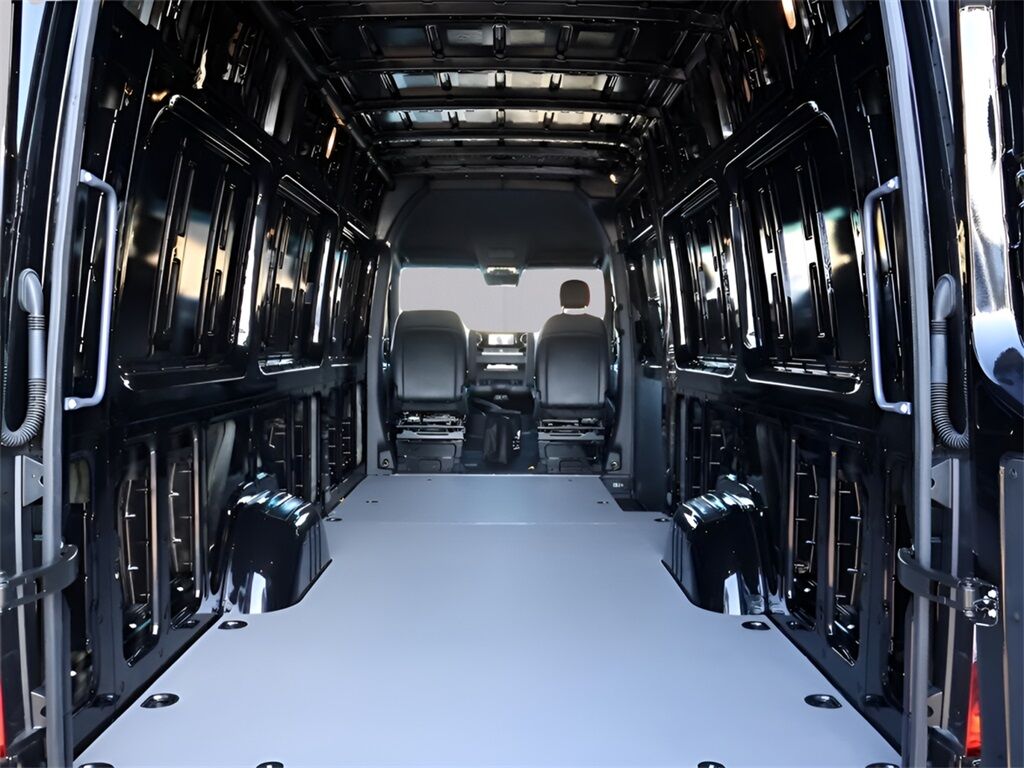 2024 Mercedes-Benz Sprinter 2500 Cargo 170 WB San Clemente CA