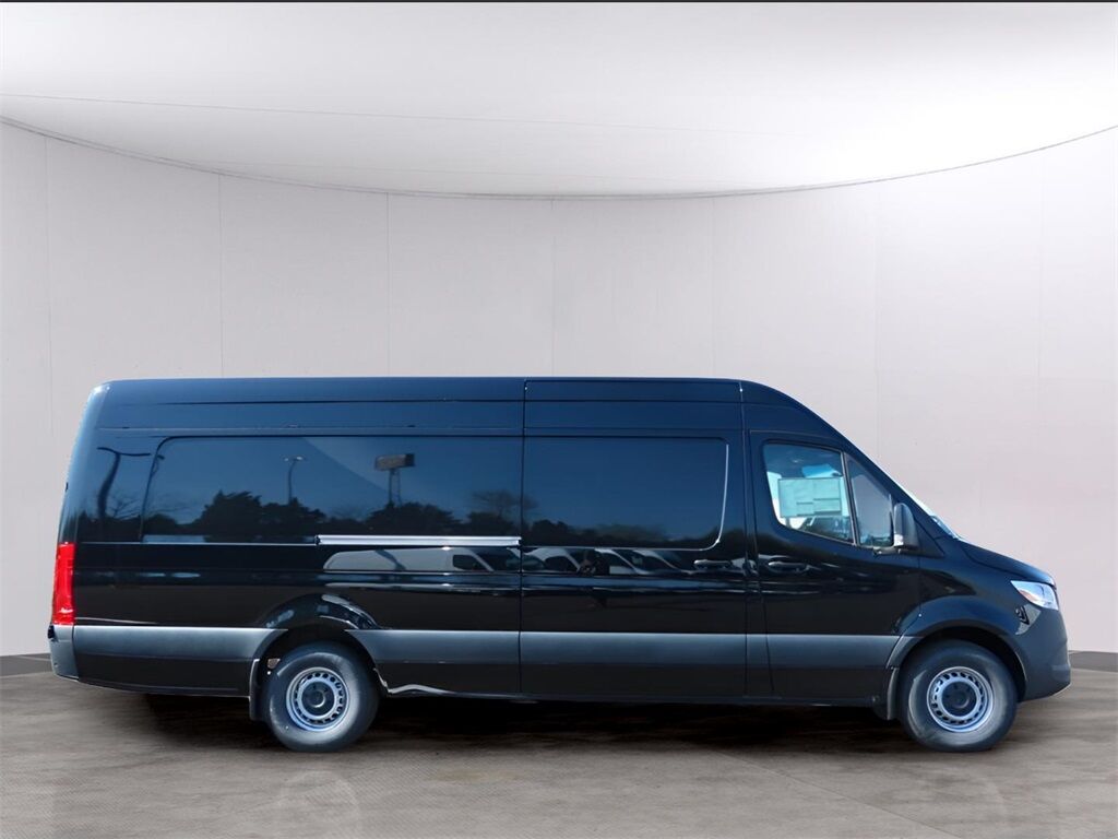 2024 Mercedes-Benz Sprinter 2500 Cargo 170 WB San Clemente CA