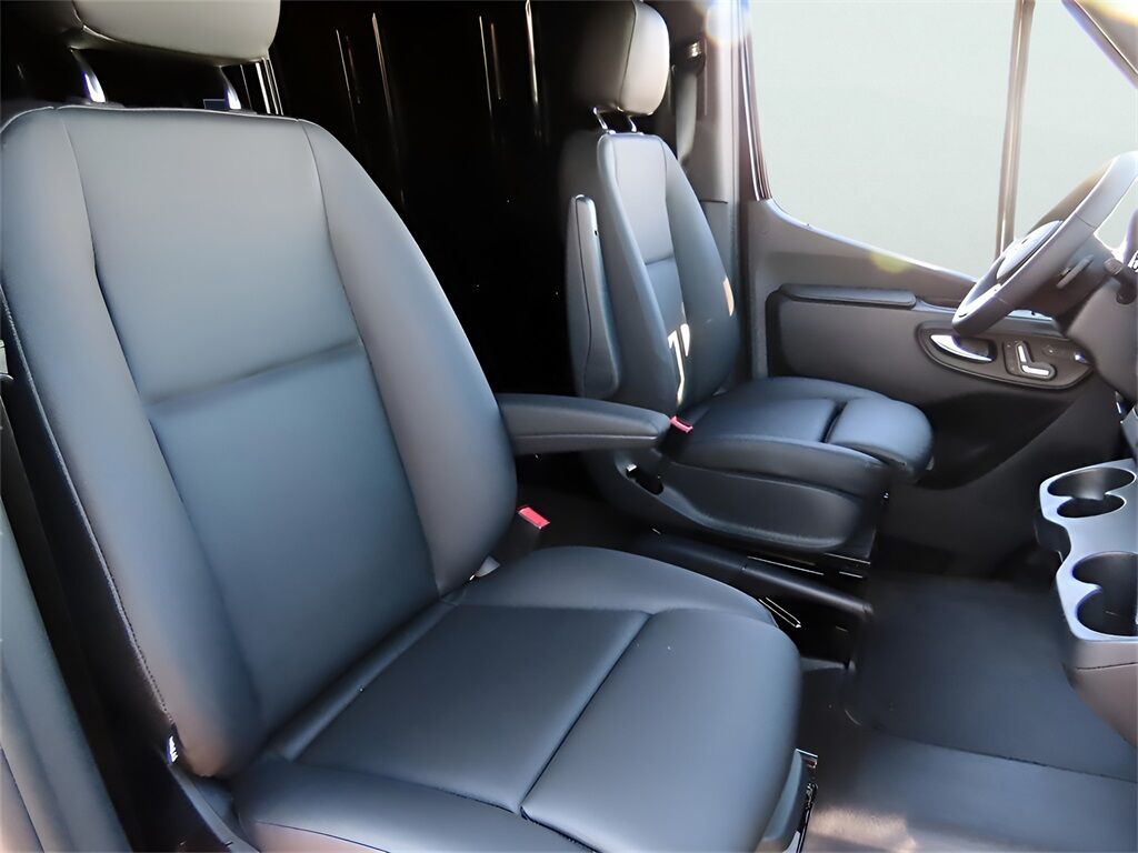2024 Mercedes-Benz Sprinter 2500 Cargo 170 WB San Clemente CA