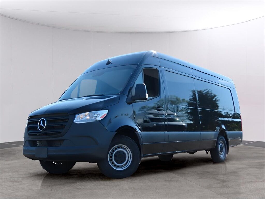 2024 Mercedes-Benz Sprinter 2500 Cargo 170 WB San Clemente CA