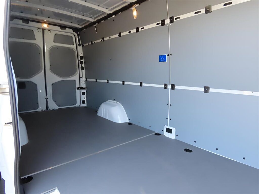 2024 Mercedes-Benz Sprinter 2500 Cargo 170 WB San Clemente CA