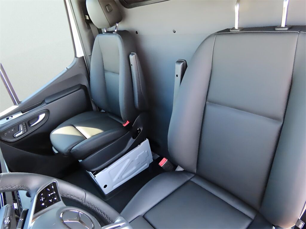 2024 Mercedes-Benz Sprinter 2500 Cargo 170 WB San Clemente CA