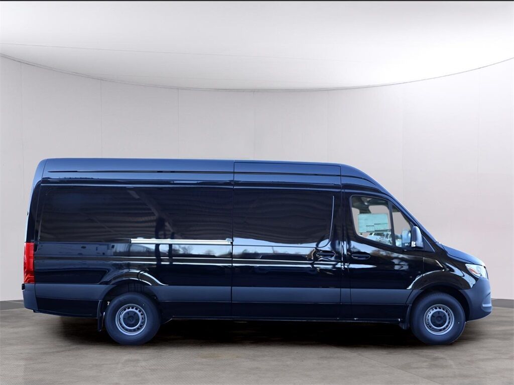 2024 Mercedes-Benz Sprinter 2500 Cargo 170 WB San Clemente CA