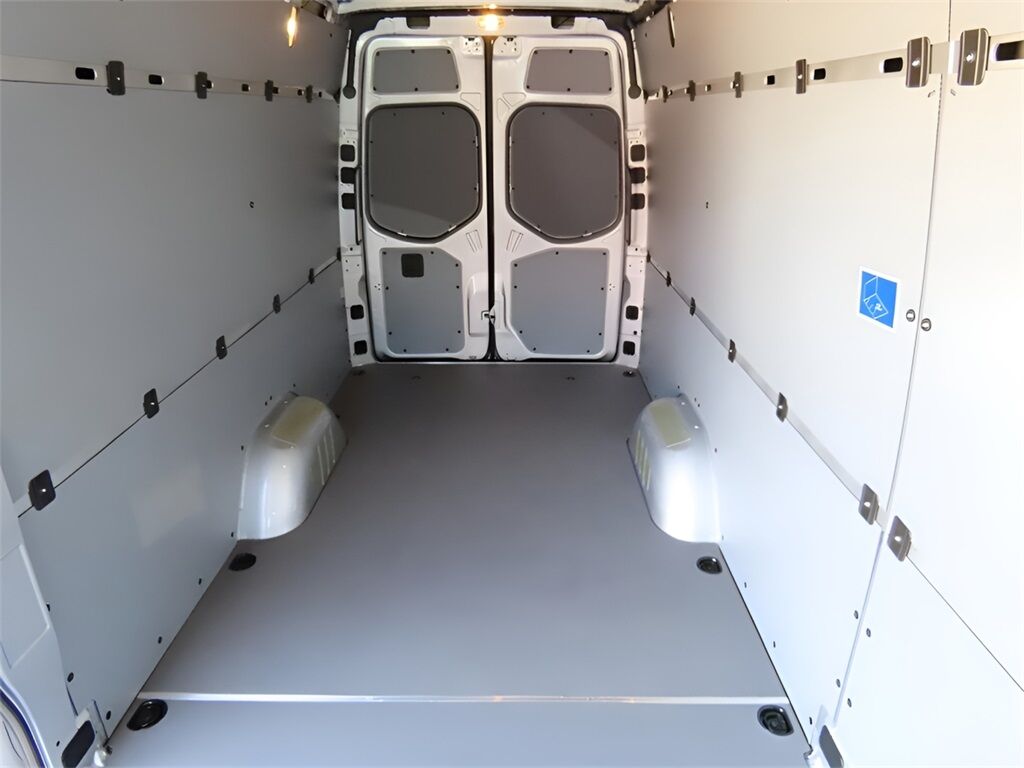2024 Mercedes-Benz Sprinter 2500 Cargo 170 WB San Clemente CA