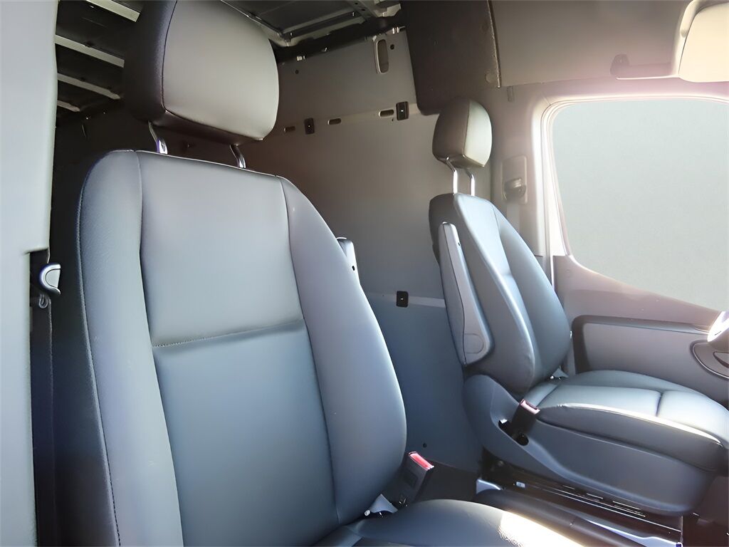 2024 Mercedes-Benz Sprinter 2500 Cargo 170 WB San Clemente CA