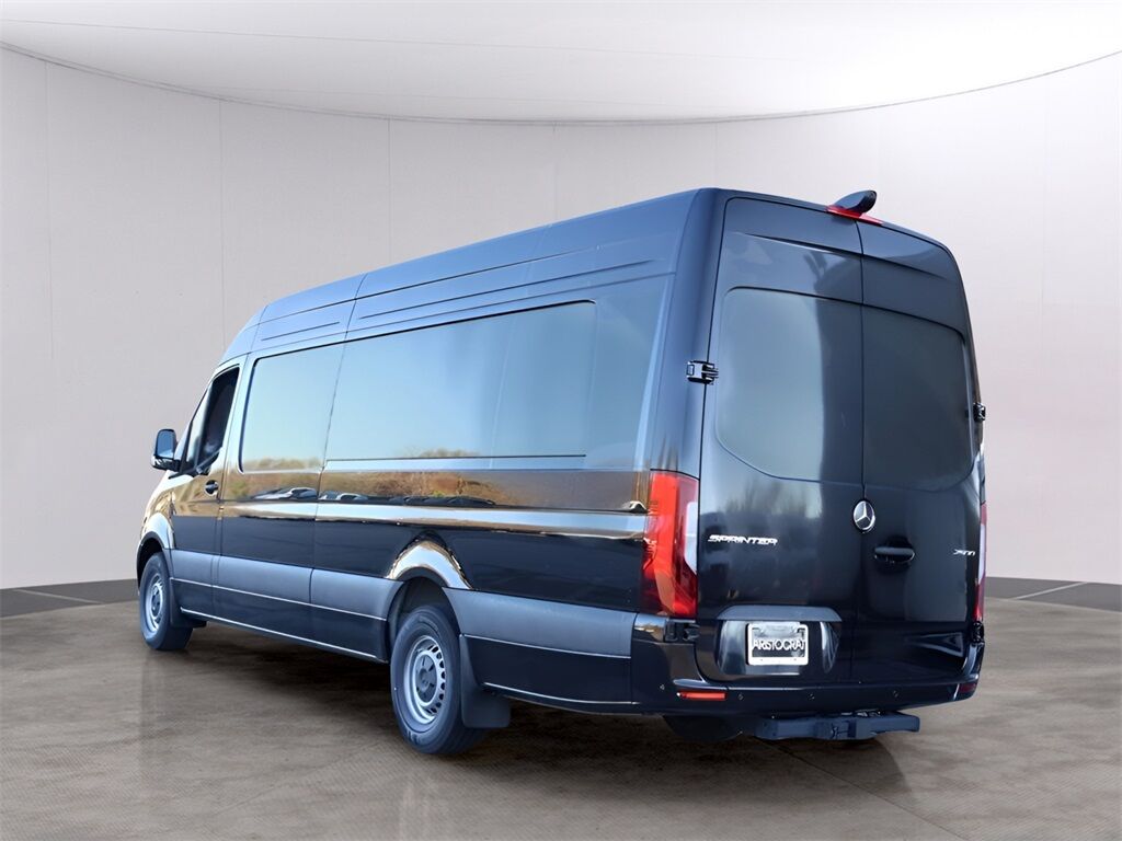 2024 Mercedes-Benz Sprinter 2500 Cargo 170 WB