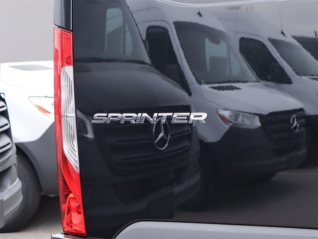 2024 Mercedes-Benz Sprinter 2500 Cargo 170 WB San Clemente CA
