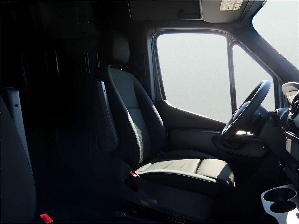 2024 Mercedes-Benz Sprinter 2500 Cargo 170 WB San Clemente CA