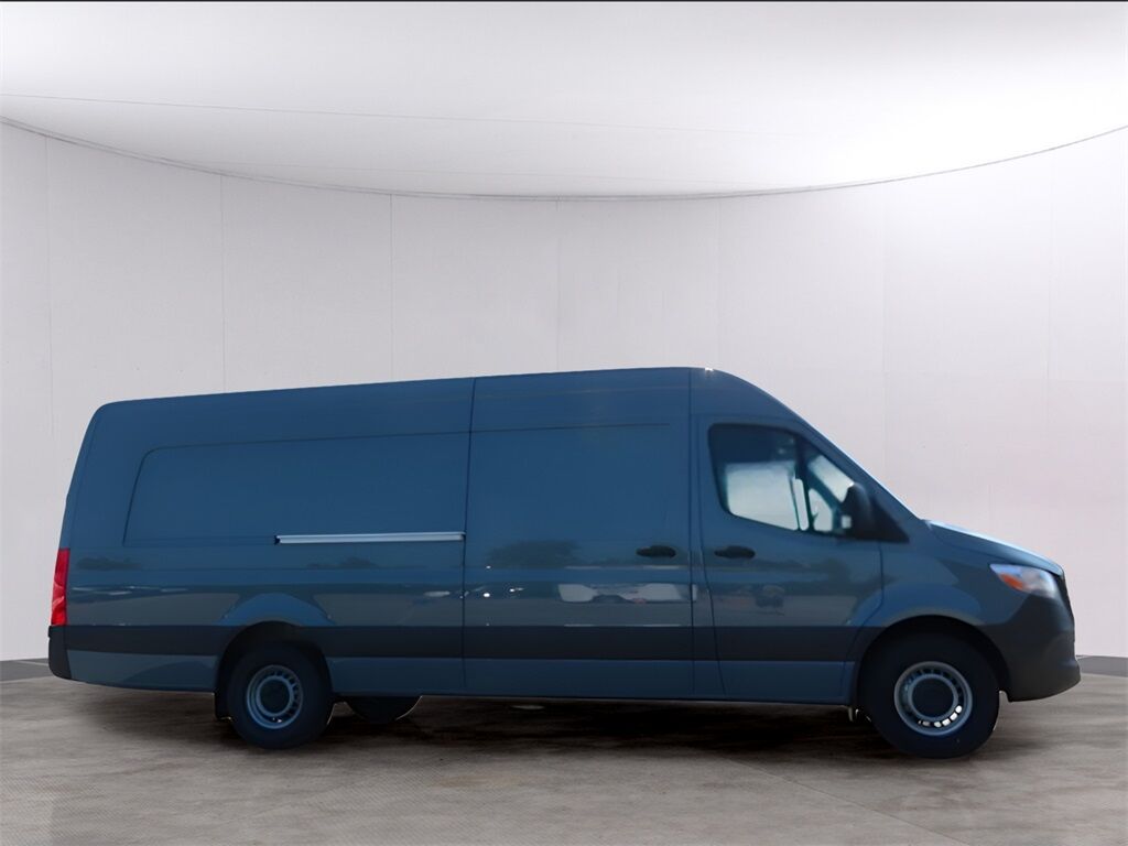 2024 Mercedes-Benz Sprinter 2500 Cargo 170 WB San Clemente CA