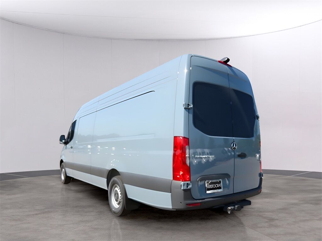 2024 Mercedes-Benz Sprinter 2500 Cargo 170 WB San Clemente CA