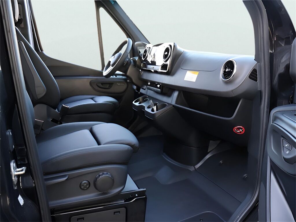 2024 Mercedes-Benz Sprinter 2500 Cargo 170 WB San Clemente CA