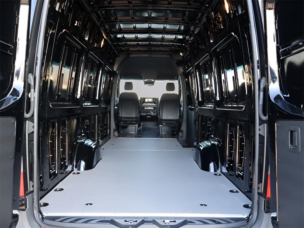 2024 Mercedes-Benz Sprinter 2500 Cargo 170 WB San Clemente CA