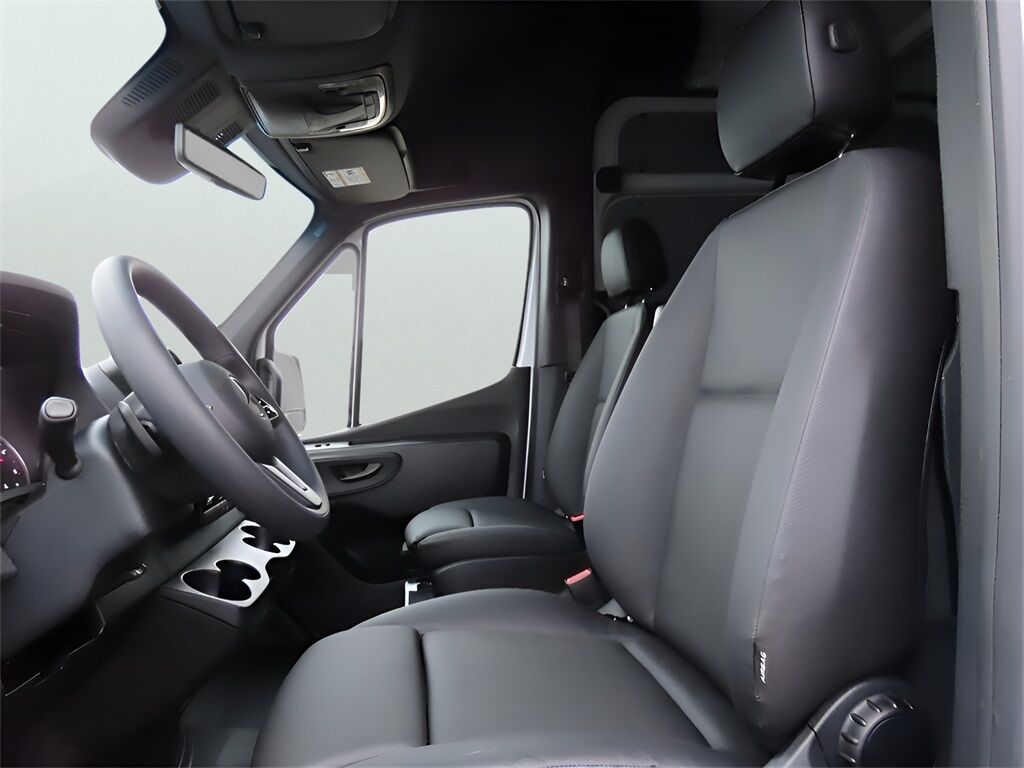 2024 Mercedes-Benz Sprinter 2500 Cargo 170 WB San Clemente CA