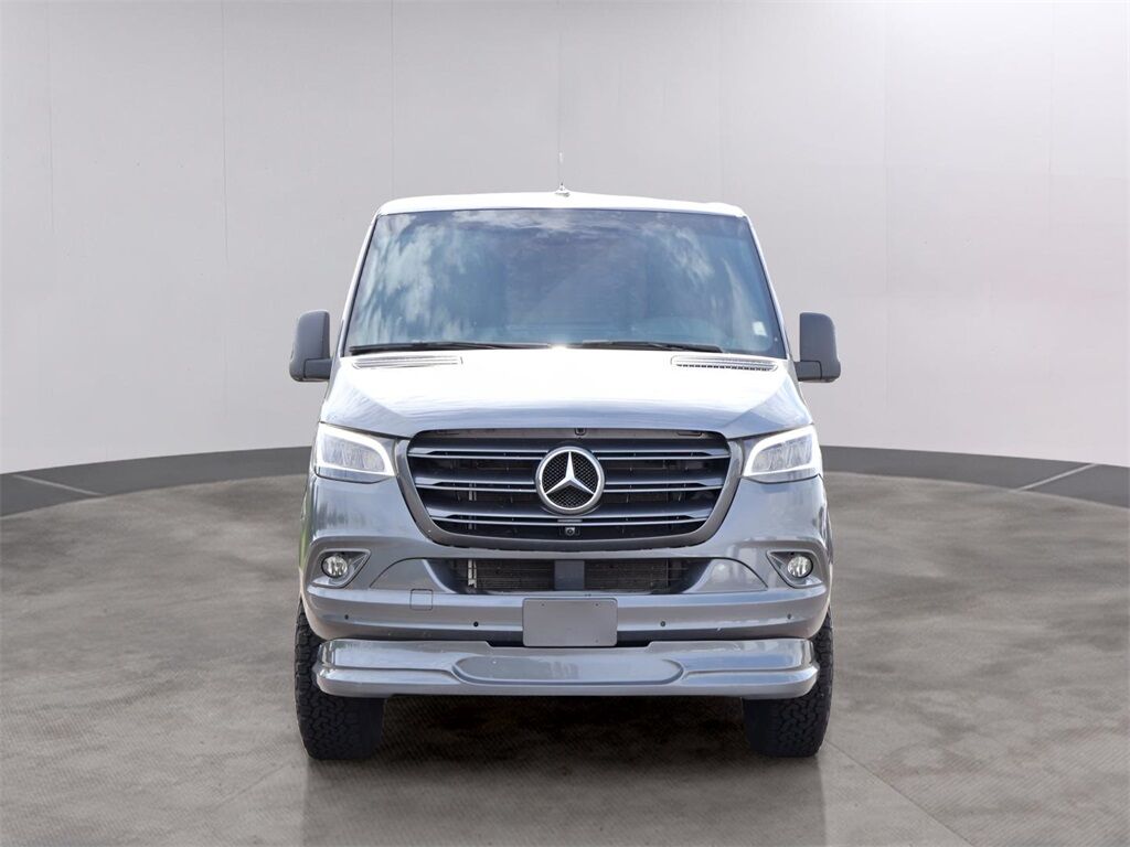 2024 Mercedes-Benz Sprinter 2500 EXPLORER Cargo 144 WB
