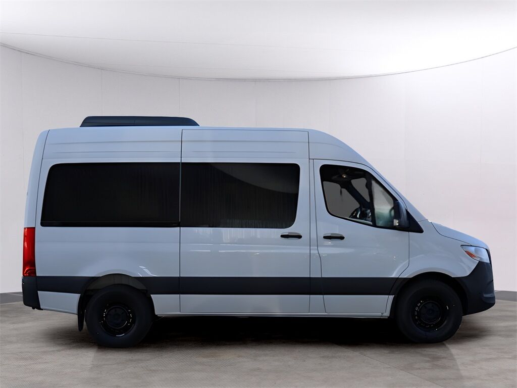 2024 Mercedes-Benz Sprinter 2500 Passenger 144 WB San Clemente CA