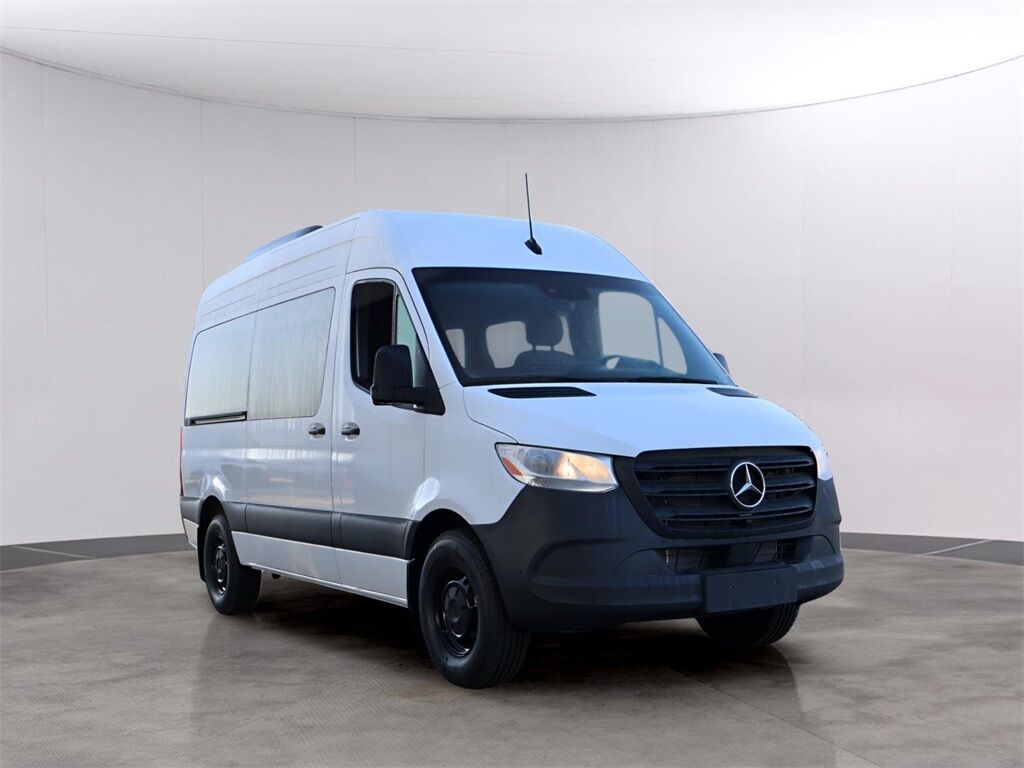 2024 Mercedes-Benz Sprinter 2500 Passenger 144 WB San Clemente CA
