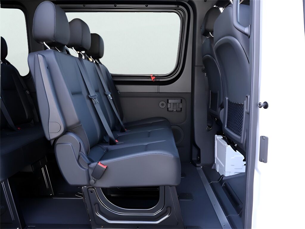 2024 Mercedes-Benz Sprinter 2500 Passenger 144 WB San Clemente CA