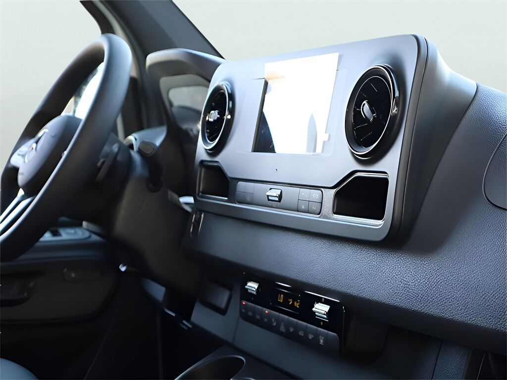 2024 Mercedes-Benz Sprinter 2500 Passenger 144 WB San Clemente CA