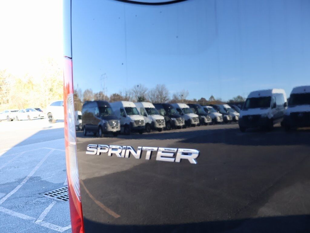 2024 Mercedes-Benz Sprinter 2500 Passenger 144 WB San Clemente CA