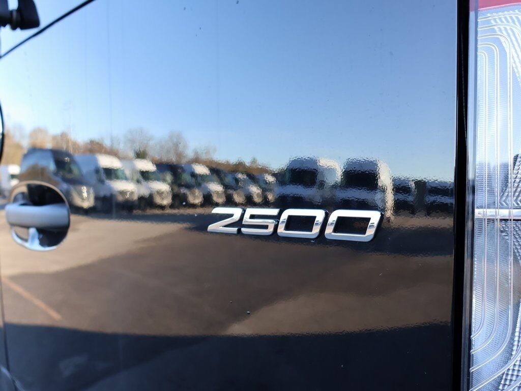 2024 Mercedes-Benz Sprinter 2500 Passenger 144 WB San Clemente CA