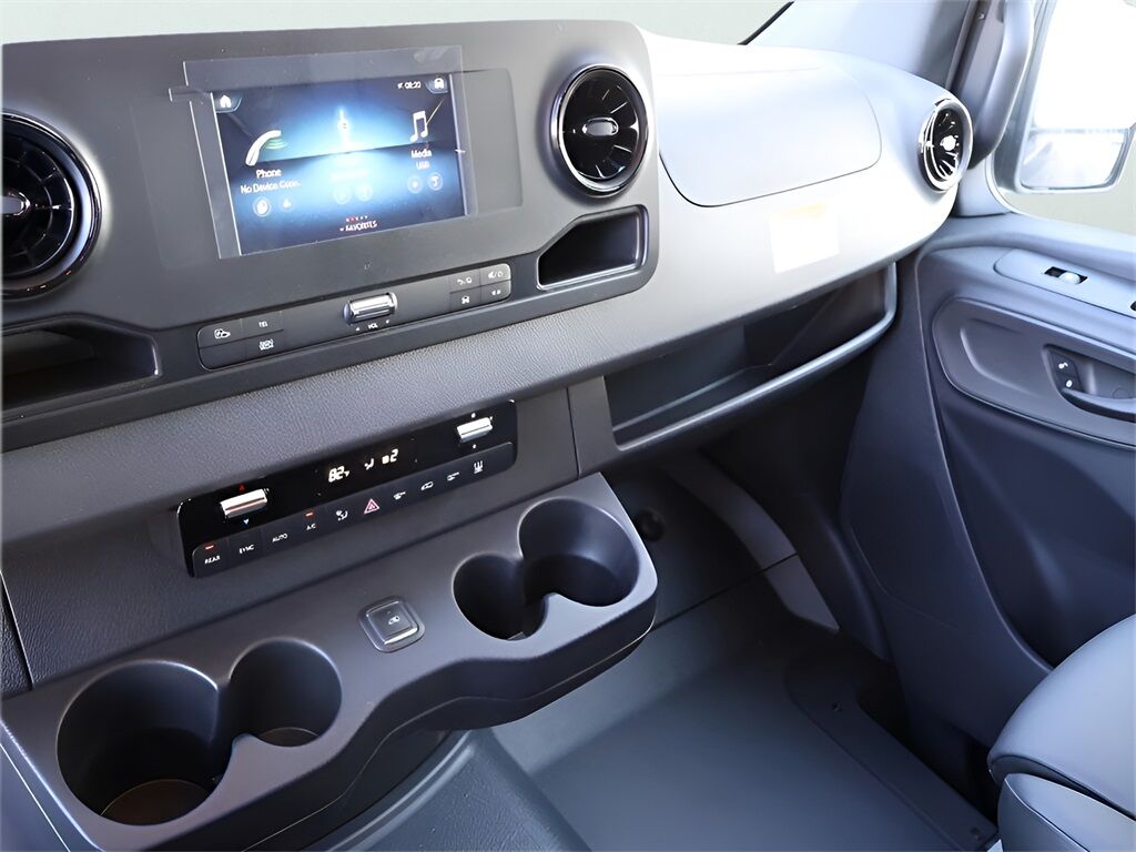 2024 Mercedes-Benz Sprinter 2500 Passenger 144 WB San Clemente CA