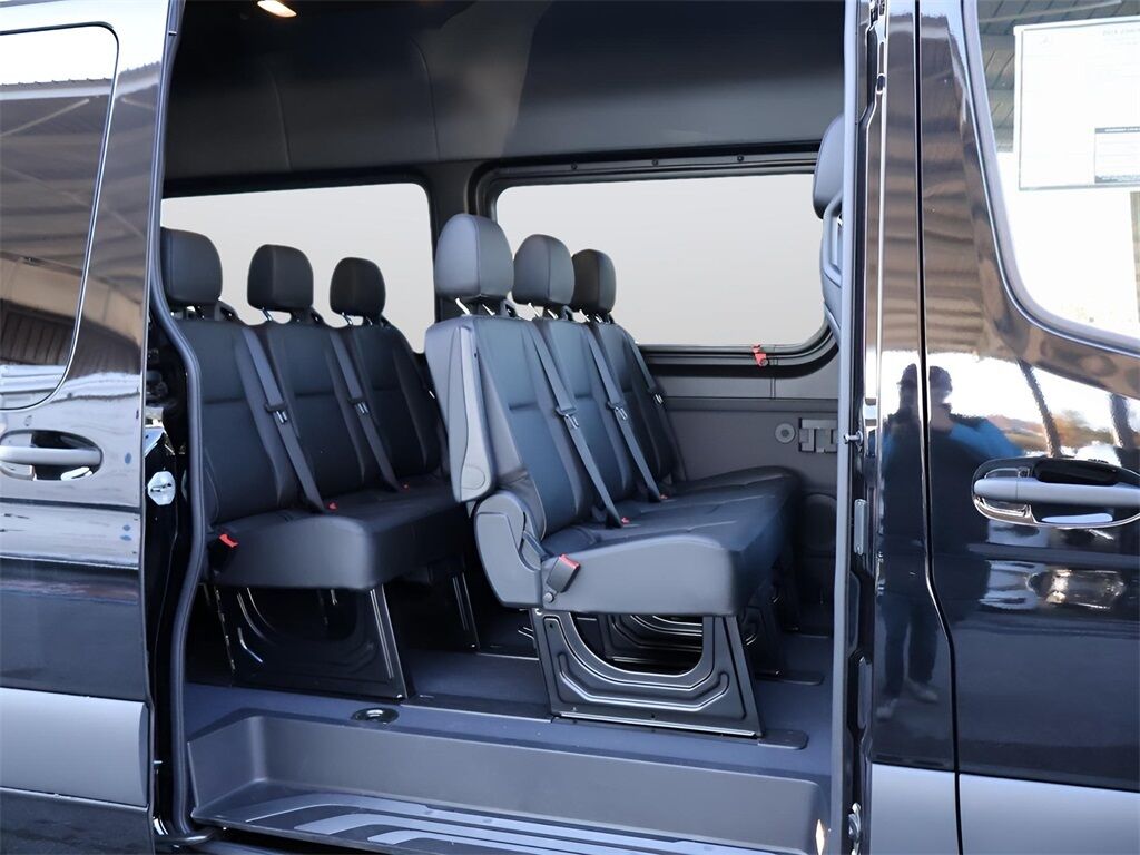 2024 Mercedes-Benz Sprinter 2500 Passenger 144 WB San Clemente CA