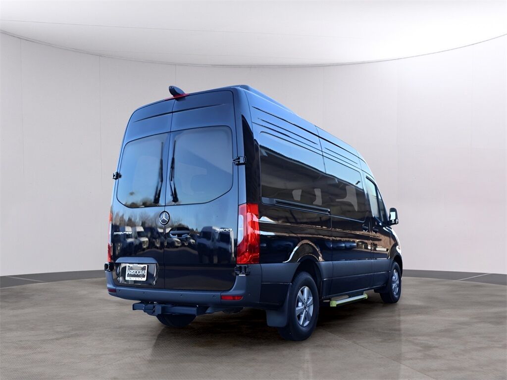 2024 Mercedes-Benz Sprinter 2500 Passenger 144 WB San Clemente CA