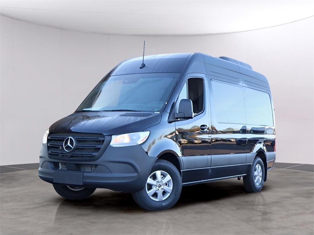 2024 Mercedes-Benz Sprinter 2500 Passenger 144 WB San Clemente CA