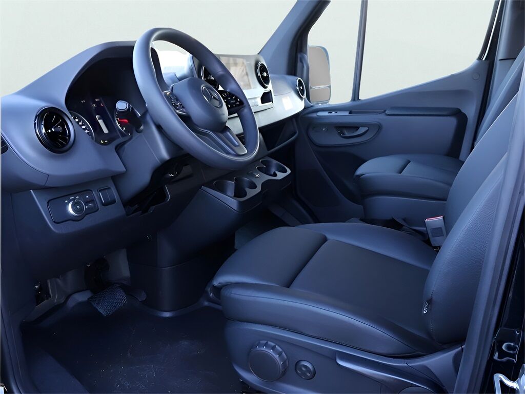 2024 Mercedes-Benz Sprinter 2500 Passenger 144 WB San Clemente CA