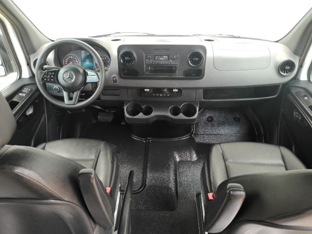 2024 Mercedes-Benz Sprinter 2500 Standard Roof 4-Cyl Diesel 2024 Mercedes-Benz Sprinter 2500 Standard Roof 4-Cyl Diesel