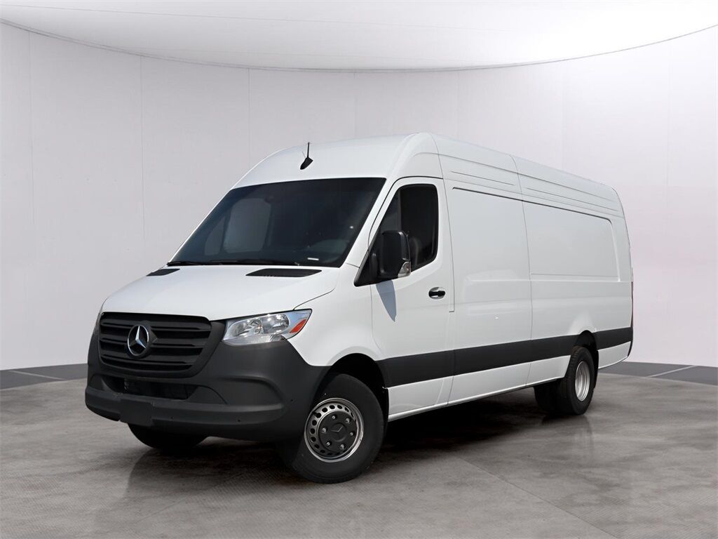 2024 Mercedes-Benz Sprinter 3500 Cargo 170 WB Extended