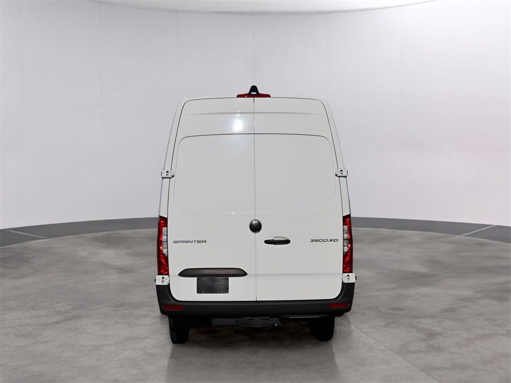 2024 Mercedes-Benz Sprinter 3500 Cargo 170 WB Extended San Clemente CA