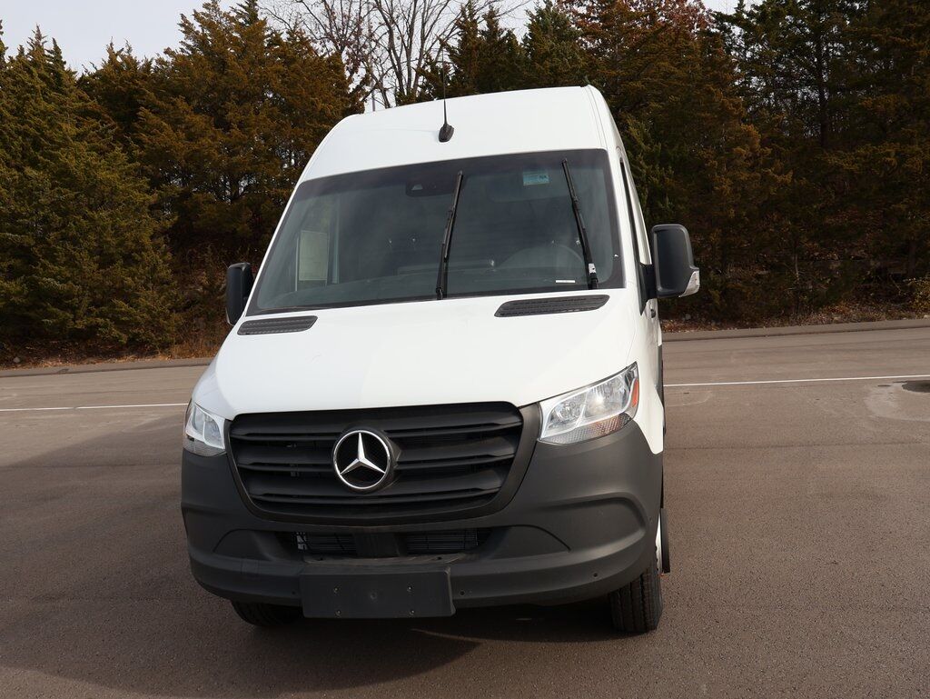 2024 Mercedes-Benz Sprinter 3500 Cargo 170 WB Extended