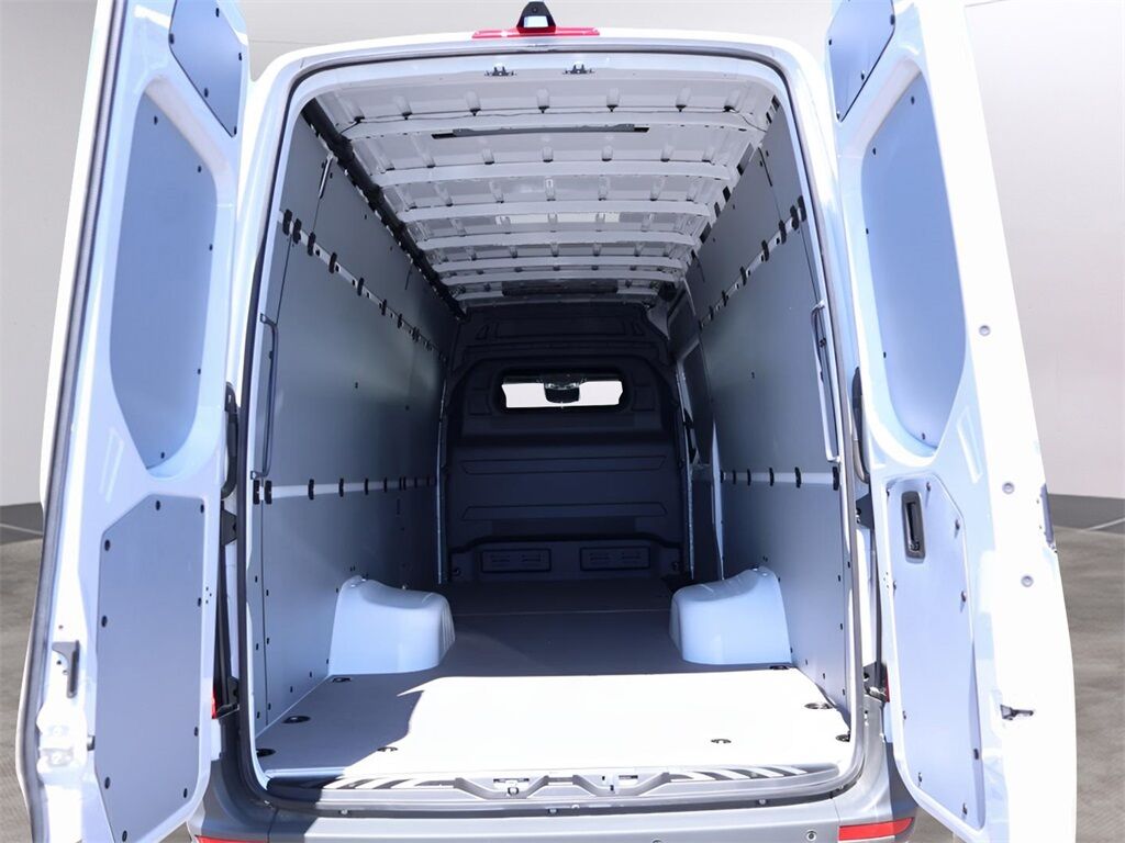 2024 Mercedes-Benz Sprinter 3500 Cargo 170 WB San Clemente CA