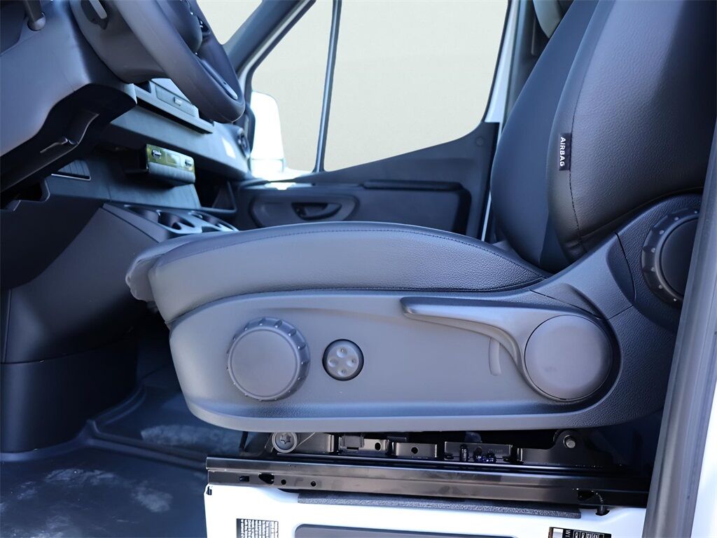 2024 Mercedes-Benz Sprinter 3500 Cargo 170 WB San Clemente CA