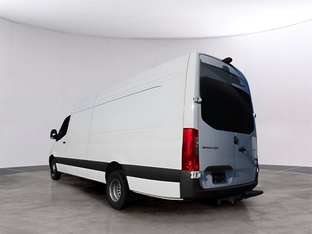 2024 Mercedes-Benz Sprinter 3500 Cargo 170 WB San Clemente CA