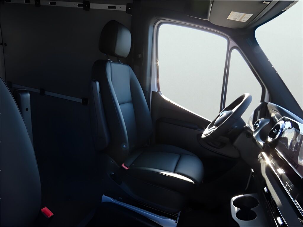 2024 Mercedes-Benz Sprinter 3500 Cargo 170 WB San Clemente CA