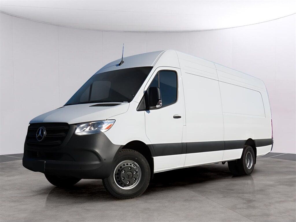 2024 Mercedes-Benz Sprinter 3500 Cargo 170 WB San Clemente CA