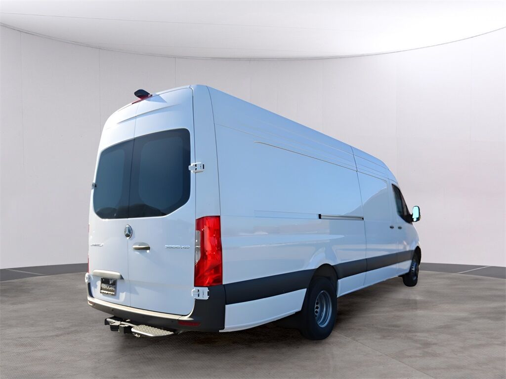 2024 Mercedes-Benz Sprinter 3500 Cargo 170 WB San Clemente CA