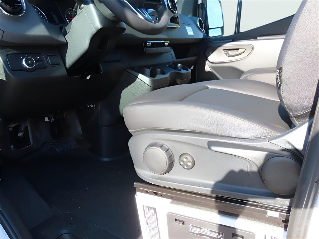 2024 Mercedes-Benz Sprinter 3500 Cargo 170 WB San Clemente CA