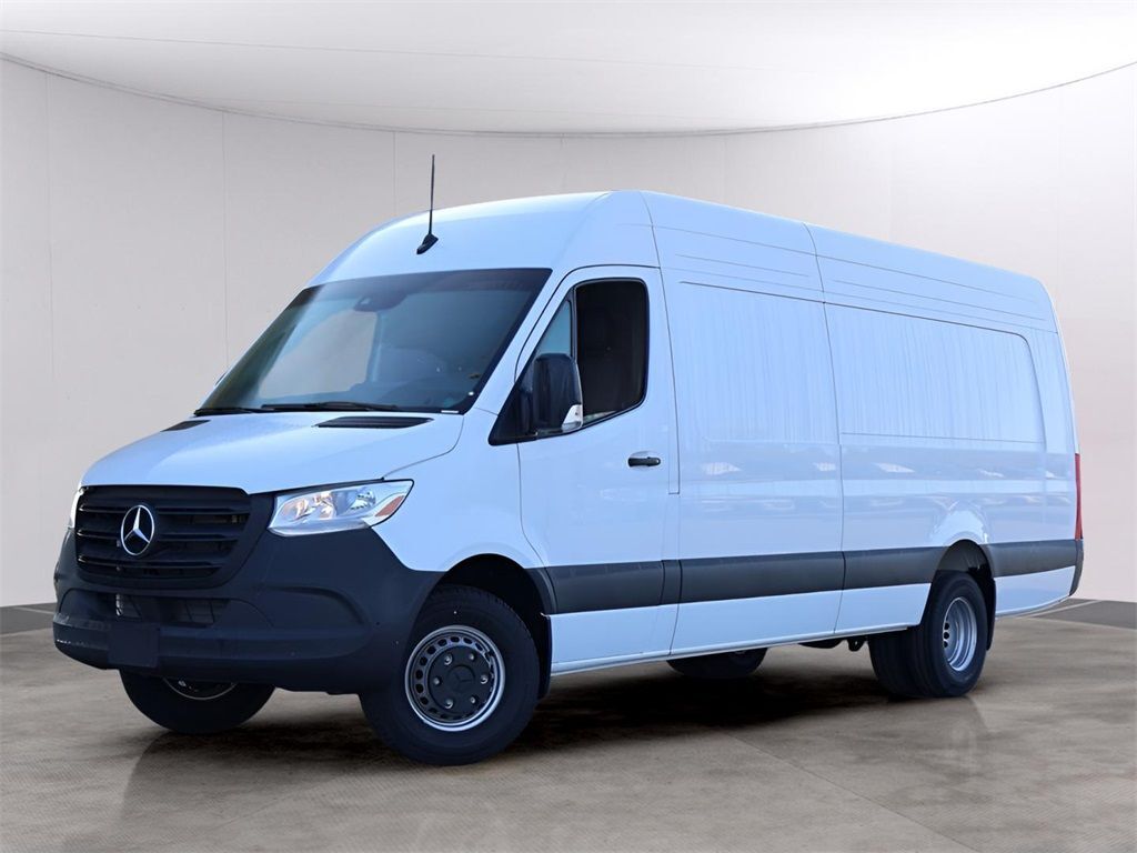 2024 Mercedes-Benz Sprinter 3500 Cargo 170 WB